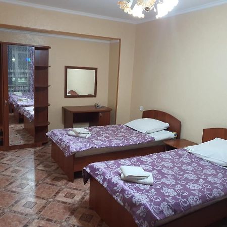 Karaganda Hotel Buitenkant foto