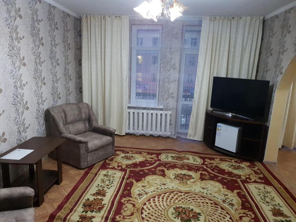 Karaganda Hotel Buitenkant foto