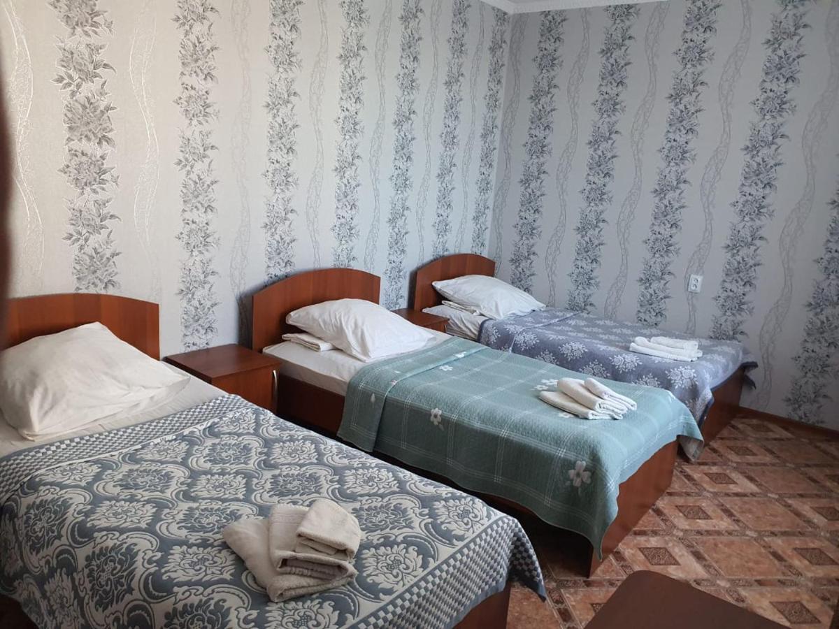 Karaganda Hotel Buitenkant foto